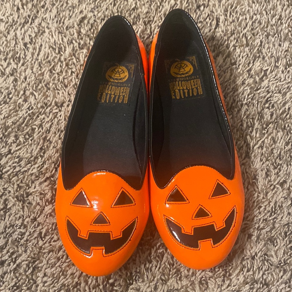 Strange Cult Halloween Flats